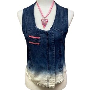 Gimmicks By BKE Ombré Denim Vest